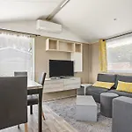 Holiday home V Hugo Vue Terassa *